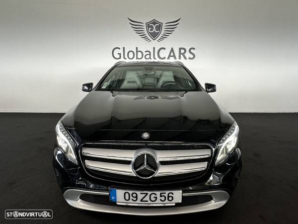 Mercedes-Benz GLA 220 CDi Urban - 2