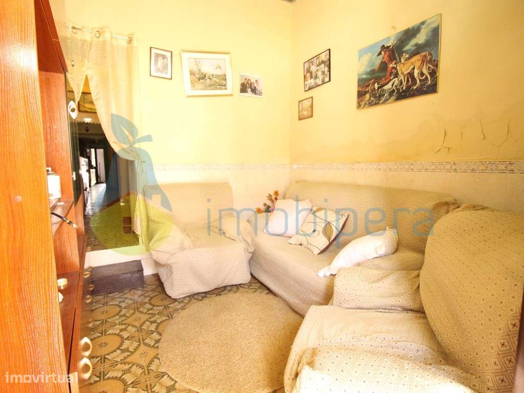 Moradia Terrea T2 C/ Quintal - Centro da Vila de Santa Vitória- Beja - Grande imagem: 2/25