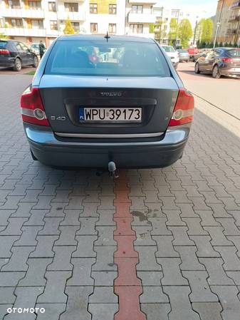 Volvo S40 1.8 - 19