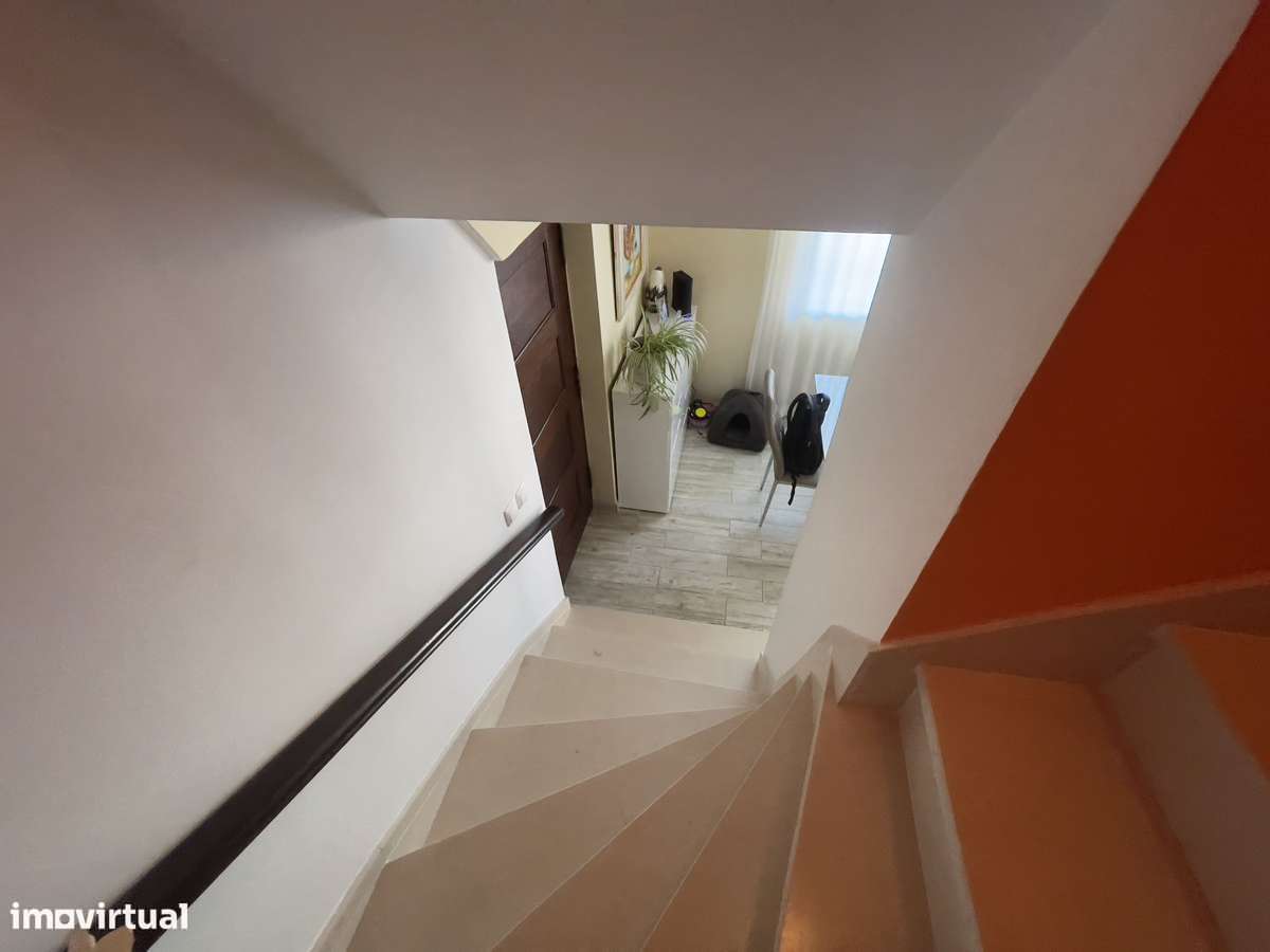 EXCLUSIVO EM CASCAIS |  T3 +1 anexo EM MANIQUE DE BAIXO.-5