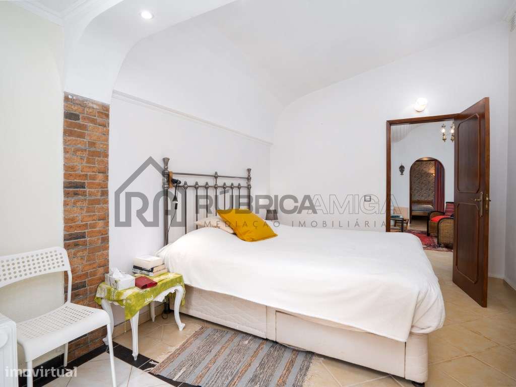 Moradia térrea de 3 quartos e piscina-34