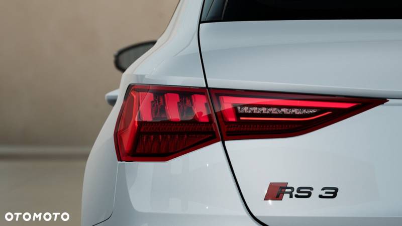 Audi RS3 TFSI Quattro S tronic - 7