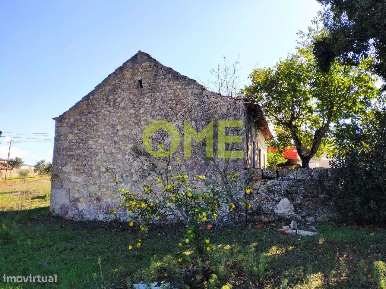Moradia para restauro a 6 minutos de Fátima-12
