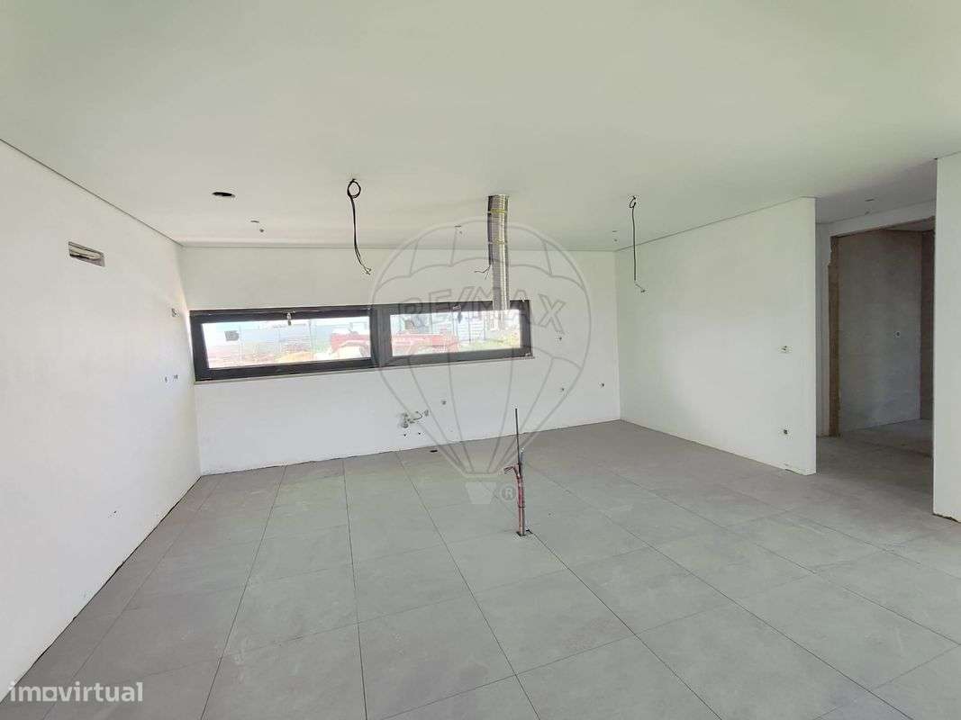 Moradia T4 para venda-6