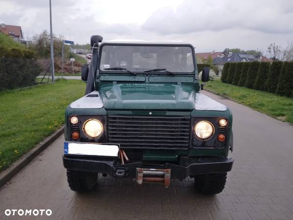 Land Rover Defender 110 2.5 TDI - 11