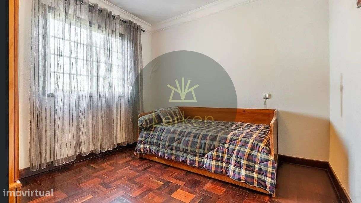 No coração do Gerês Moradia T4 com Jardim e Potencial para turismo-14