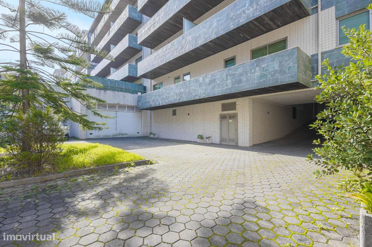 Apartamento T3 Exclusivo na Rua Soares dos Reis – Vila Nova de Gaia-34