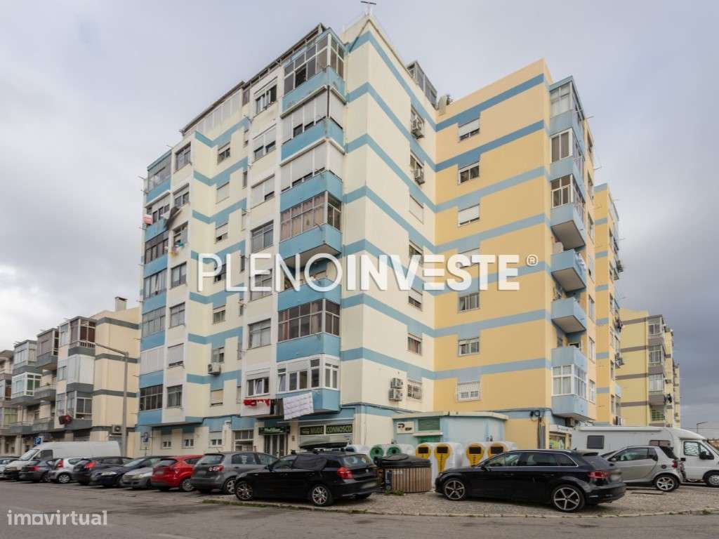 Apartamento T2 junto à estação dos Foros de Amora-24