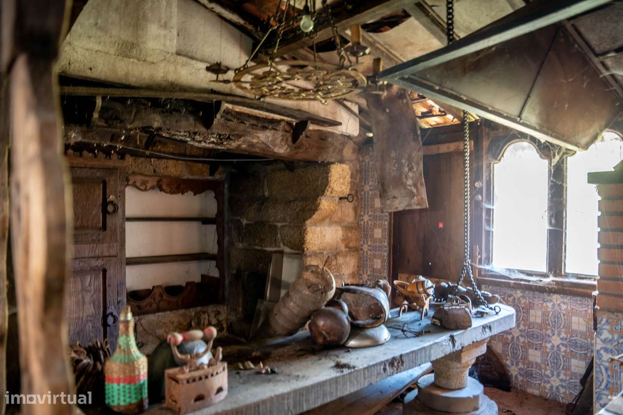 Imóvel com carácter e muito potencial de valorização.-43