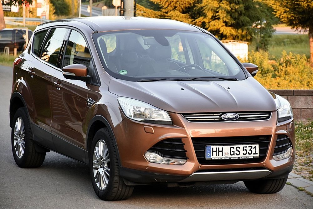 Ford Kuga II (2012-) 2.0 TDCi 2x4 Titanium 2013