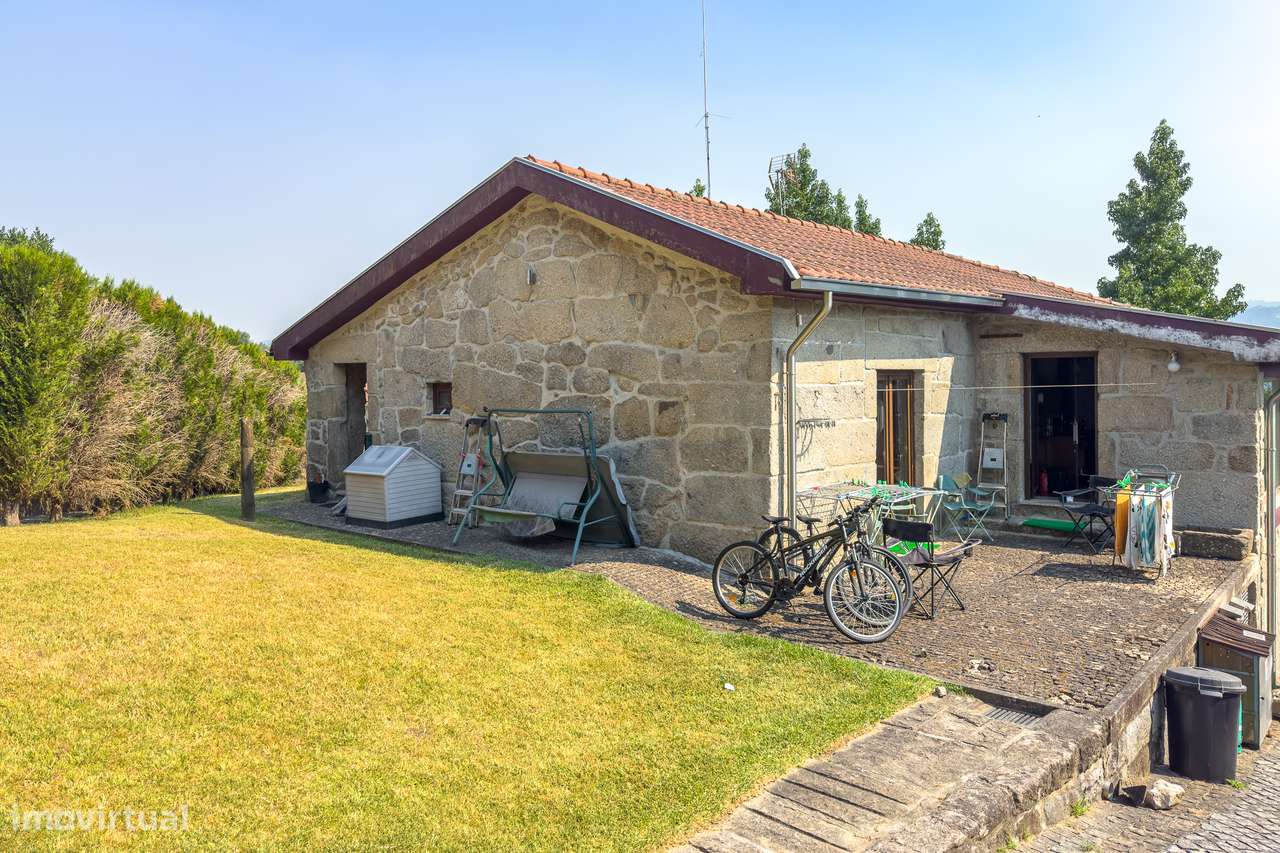 Moradia Independente T3  para Venda ou Permuta, em Prozelo, Amares-27