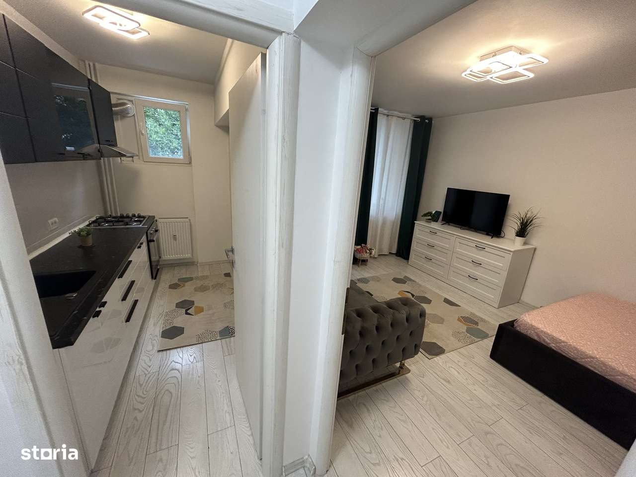 Titan Metrou 4min,Nicolae Grigorescu,Galeriile Titan,Barajul Lotru - Imagine principală: 4/10