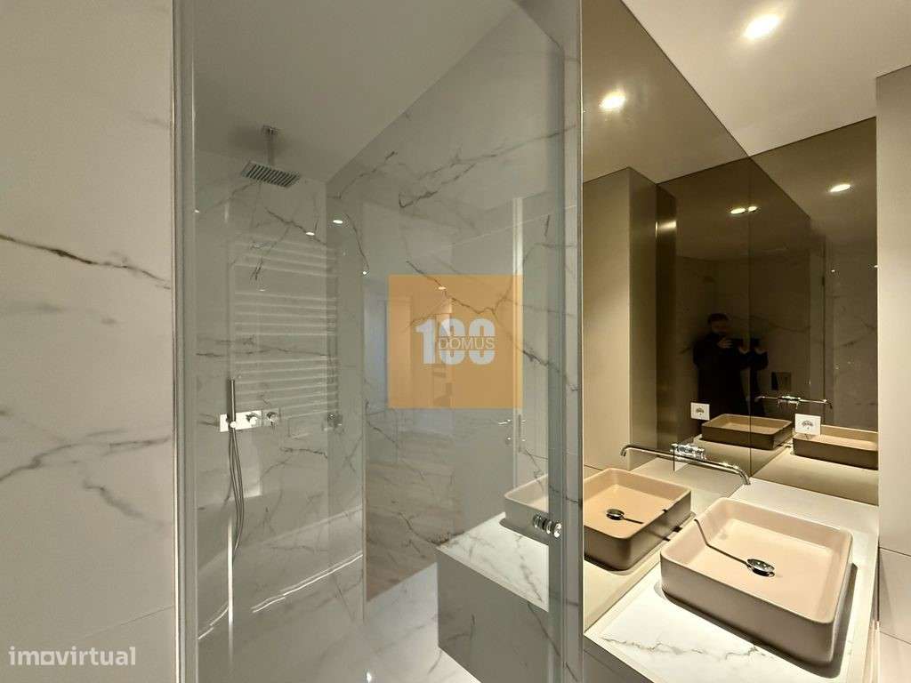 T3 novo com varandas em Espinho - Grande imagem: 5/36