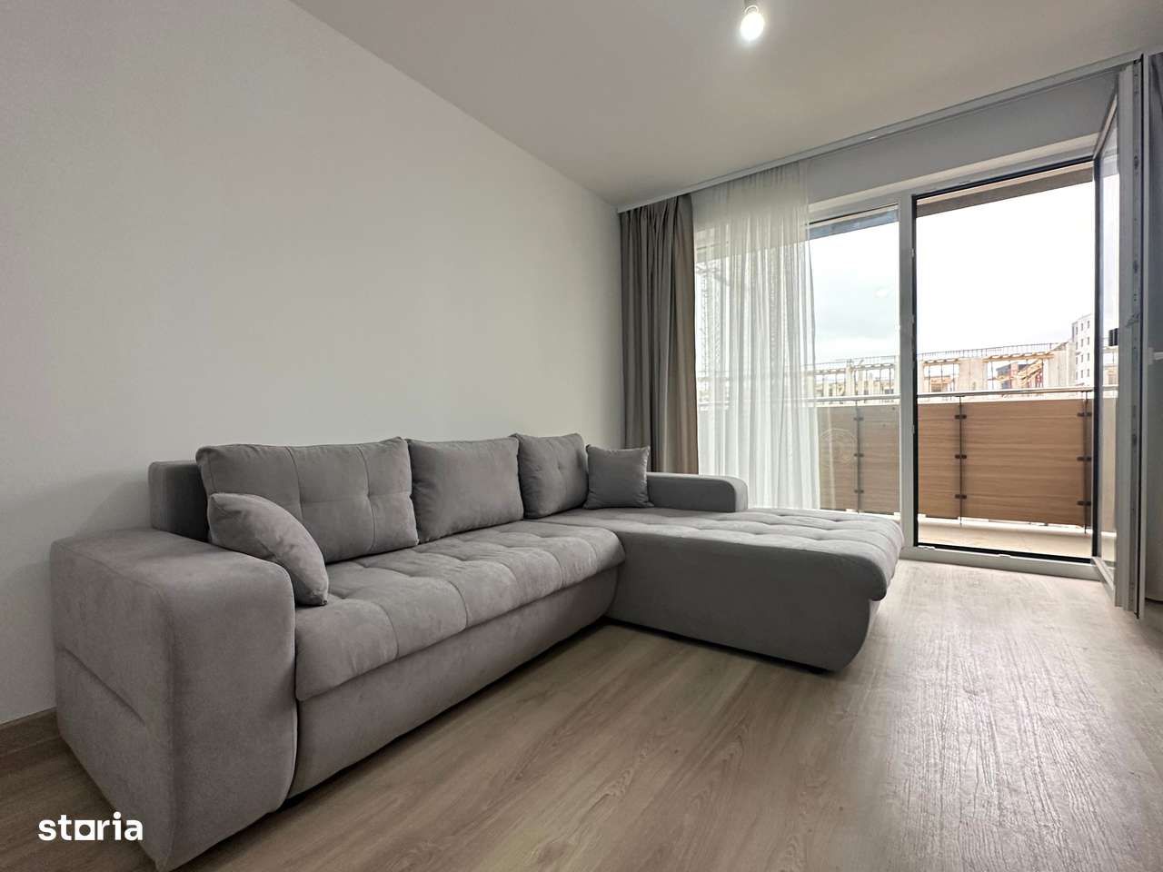 Apartament modern cu 3 camere în zona Coresi ROKMAN confort și exclusi - Imagine principală: 2/20