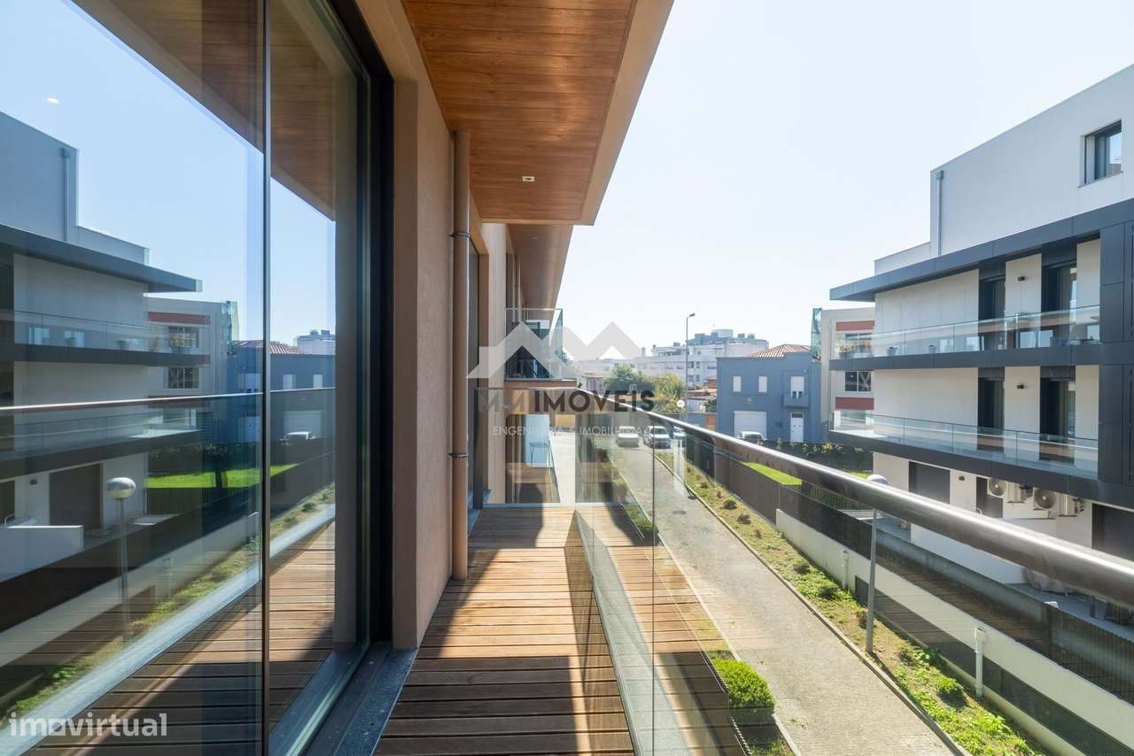 Apartamento T2 | Leça Balio | 2 Varandas | 2 Frentes Solares | L. Gara - Grande imagem: 4/46