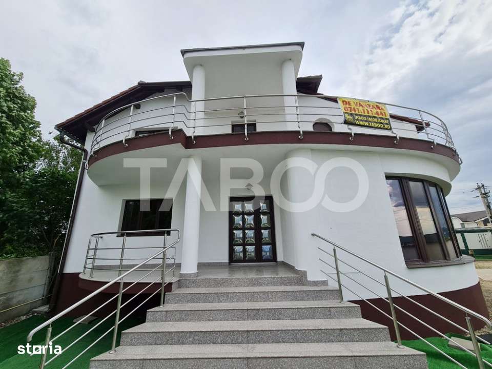 EXCLUSIVITATE Casa cu 5 camere de vanzare in Sebes zona rezidentiala - Imagine principală: 4/19