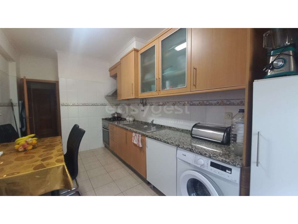 Apartamento T3 com Arrecadação e Lugar de Garagem em Santarém. - Grande imagem: 2/16