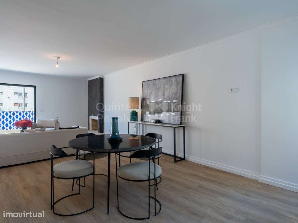 Penthouse T3 com terraço, garagem e vista sobre Lisboa em Arroios - Grande imagem: 5/30