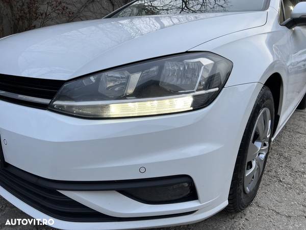 Volkswagen Golf 1.6 TDI (BlueMotion Technology) Comfortline - 22