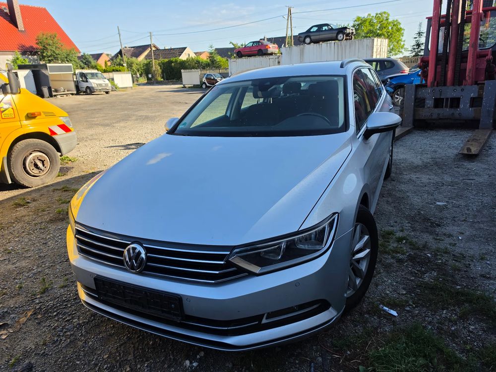 Volkswagen Passat B8 (2014-2023) 1.4 TSI ACT (BlueMotion Technology) Comfortline 2018