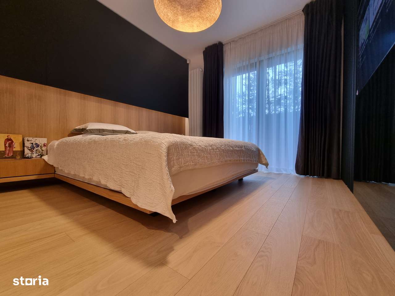 Vila Mediteraneană deosebită, amplasată într-o locație de vis, Bucium-15