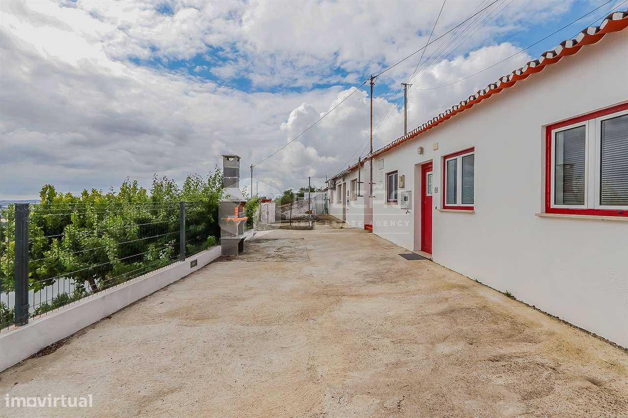 Moradia >=T10 Venda em Santarém (Marvila), Santa Iria da Ribeira de Sa - Grande imagem: 5/18