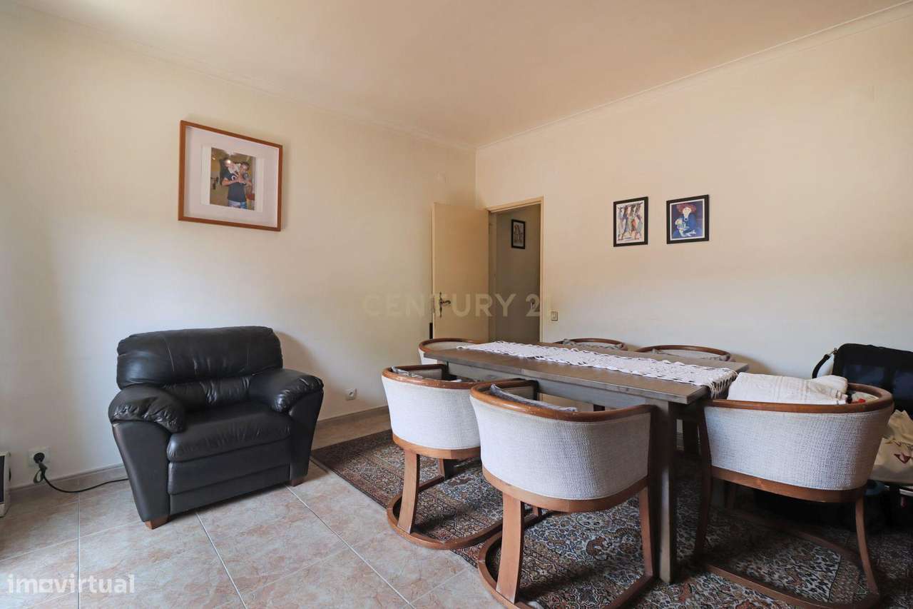 Apartamento T3 com 3 varandas em Trajouce - Grande imagem: 5/31