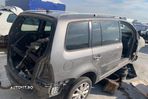 Pompa vacuum mecanica Volkswagen VW Touran 1 (facelift)  [din 2006 pana  2010] seria Minivan 5-usi - 4