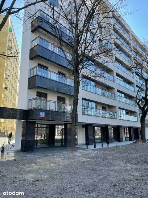 Aleja Solidarności. Lokal Inwestycyjny-7