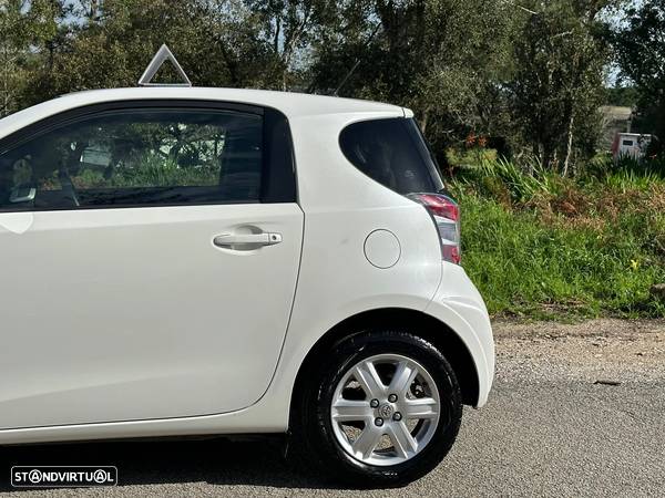 Toyota iQ 1.0 VVT-i - 3