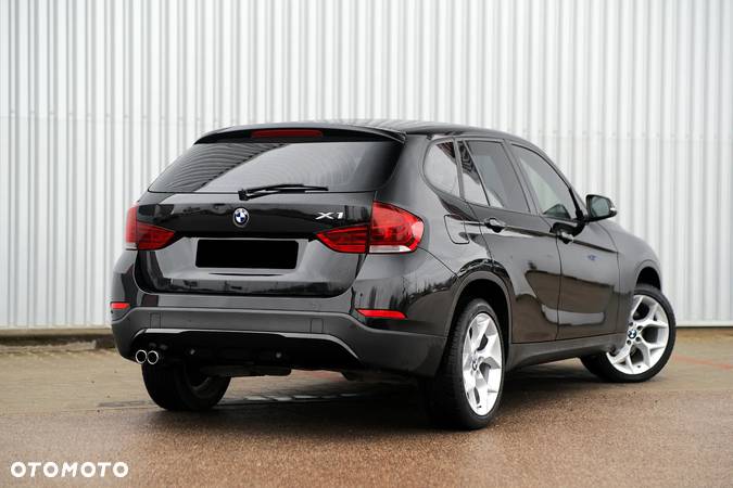 BMW X1 sDrive20d EfficientDynamics - 14