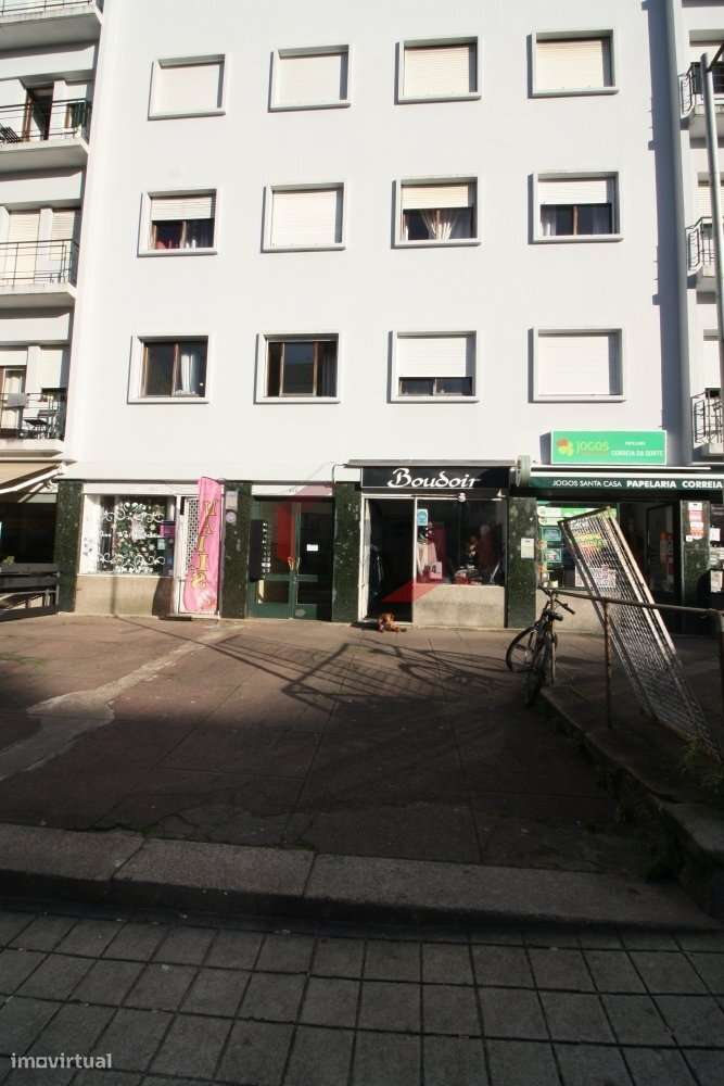 Apartamento T3 na Rua de Serpa Pinto -  APRESENTAÇÃO DE PROPOSTAS A...-14