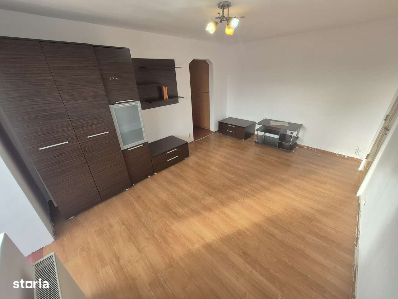 2 Cam-Lipovei-3 Min Iulius Town-55MP-Balcon-Mobilat-Utilat-82.000 Euro-2