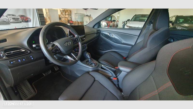 Hyundai i30 1.6 CRDi N-Line 7DCT - 11