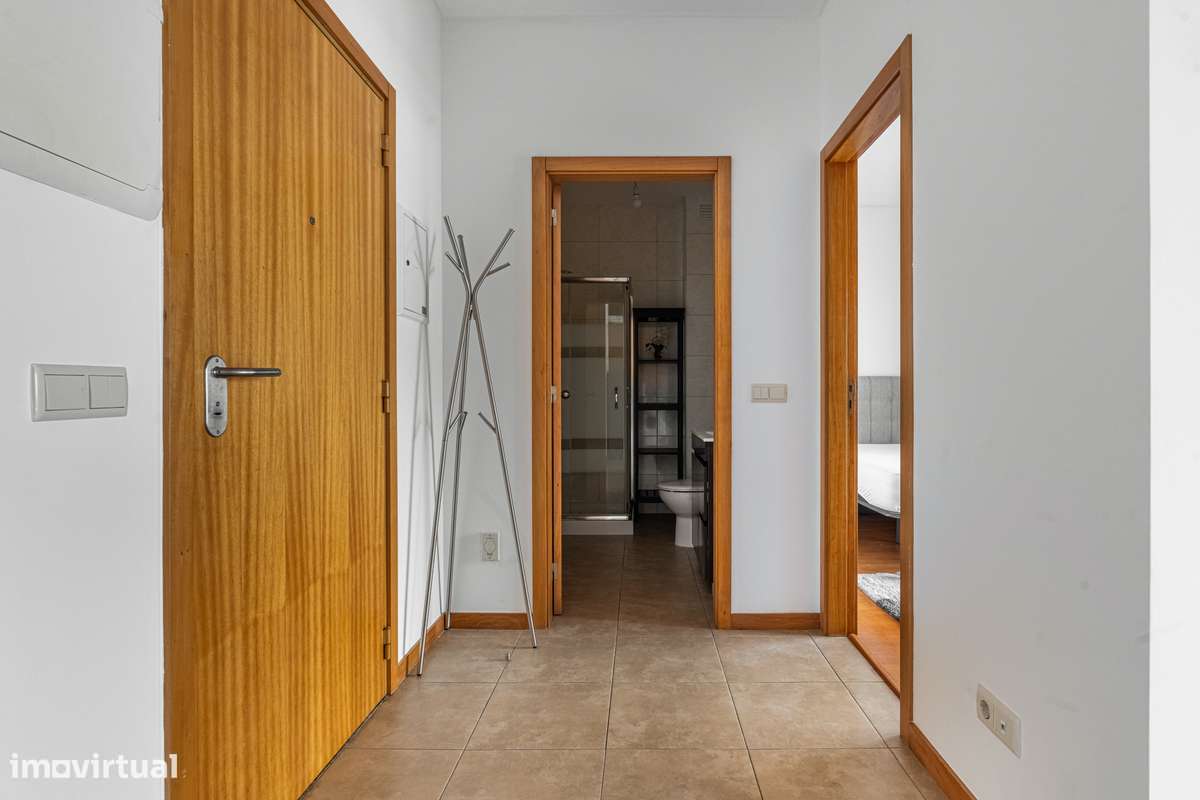 Apartamento T1 junto à Universidade do Minho-10