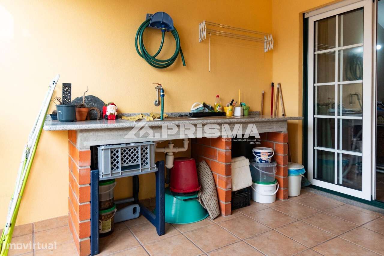 Duplex T3 com Terraço em Alcains – Casa Ideal para Quem Procura Espaço-56