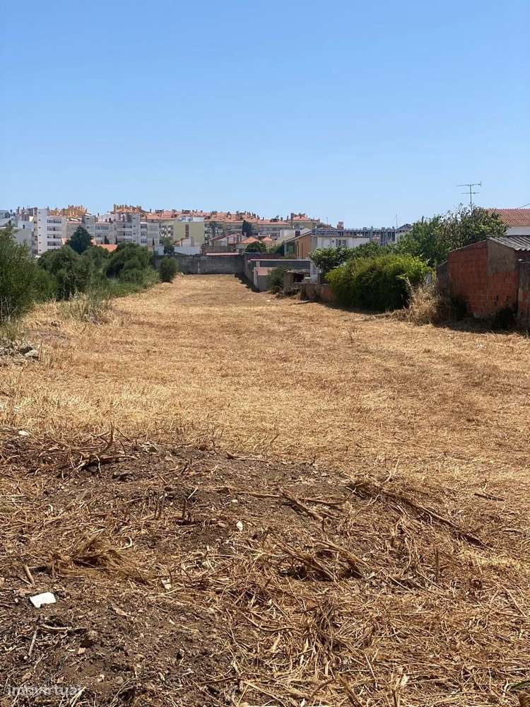 Terreno para construção em São Domingos de Rana-0