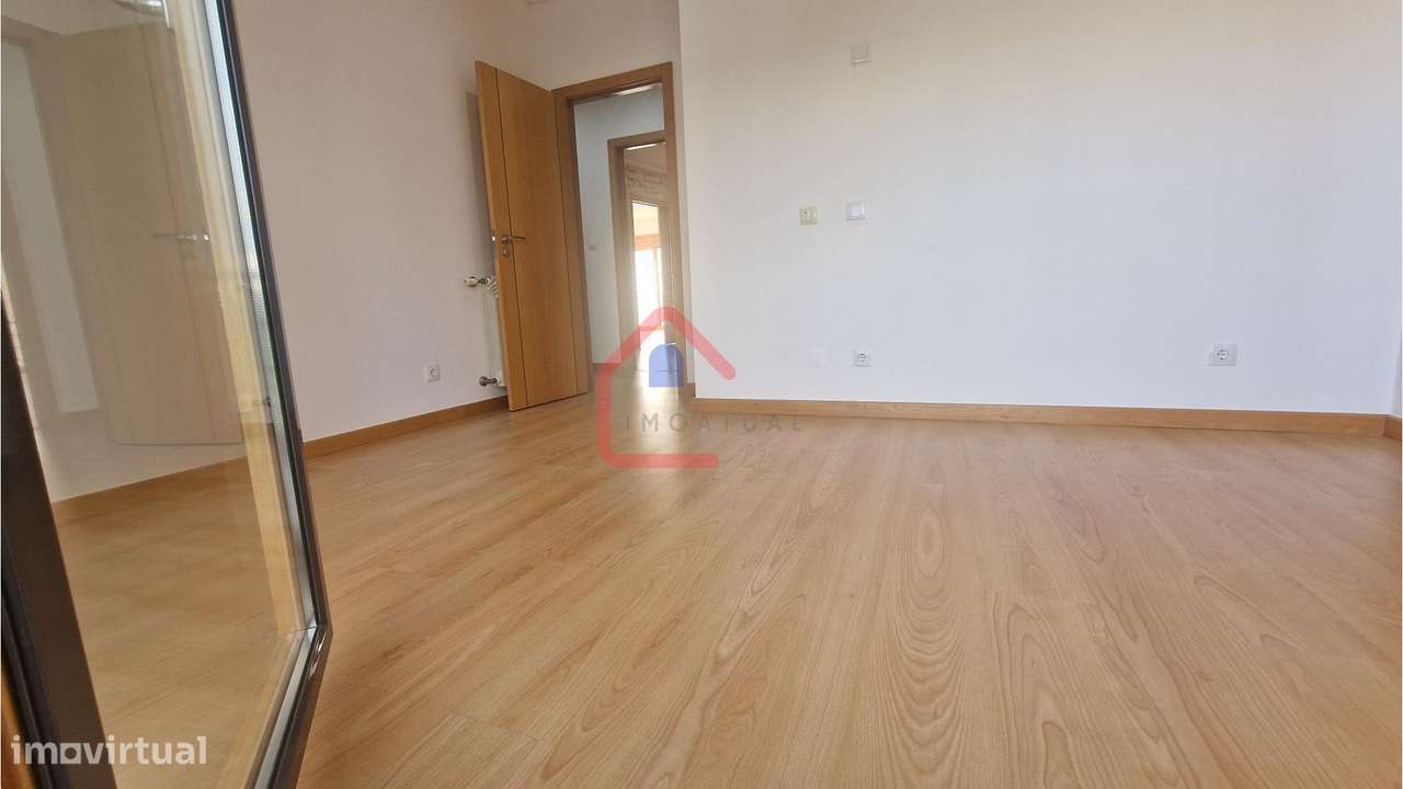 Apartamento T3 em Odivelas-23