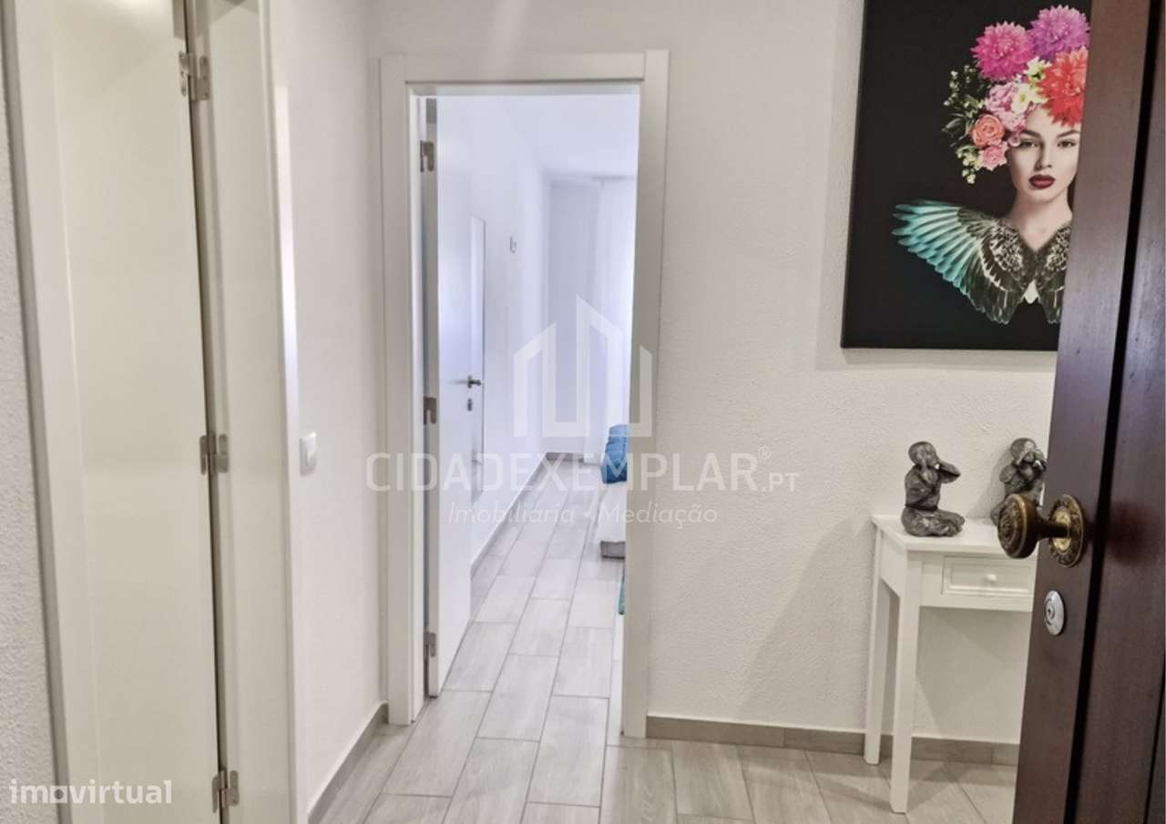 Apartamento T1, Como Novo! 1º linha da Praia da Rocha-5