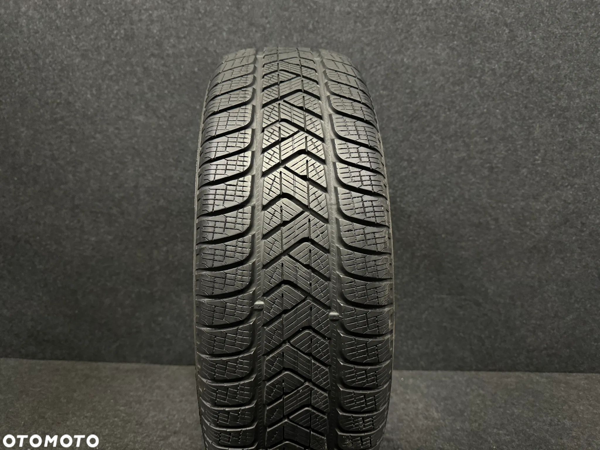 Pirelli Scorpion Winter 215/65/17 99H 1szt. - 1