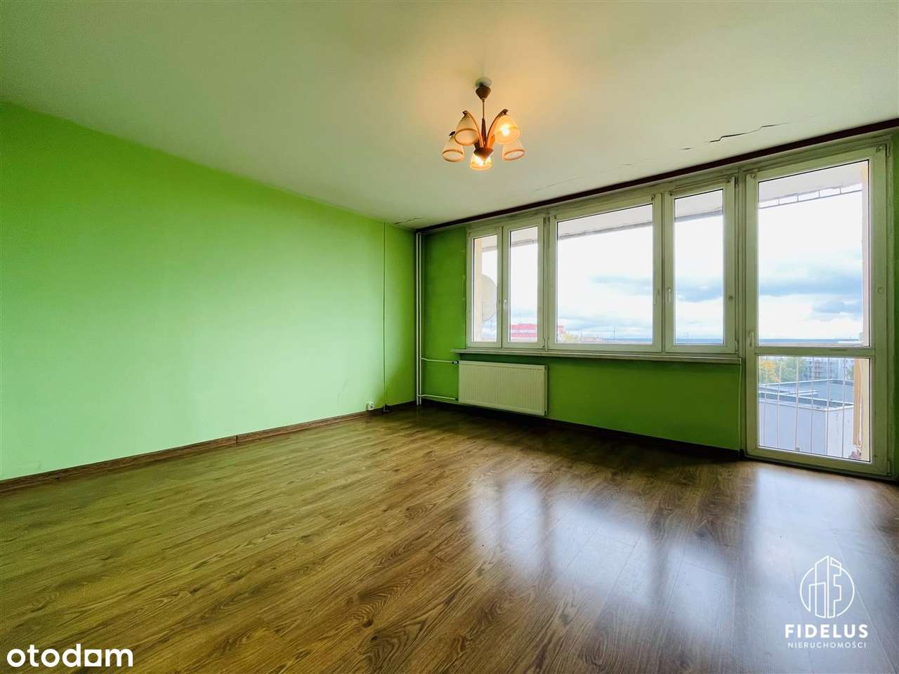 Kawalerka z opcją wydzielenia pokoju - do remontu-0