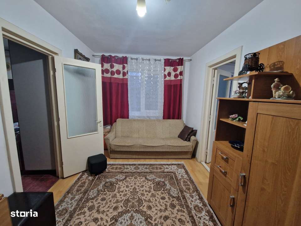 Apartament 2 camere, 32 mp – zona Decebal - Imagine principală: 2/7