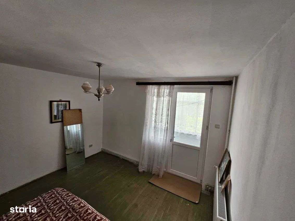 Apartament cu 2 camere in Micro 16 - Imagine principală: 2/8