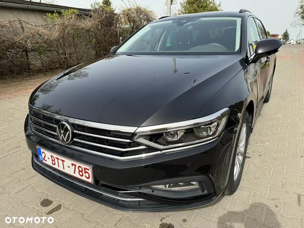 Volkswagen Passat Variant 2.0 TDI SCR DSG Business - 3