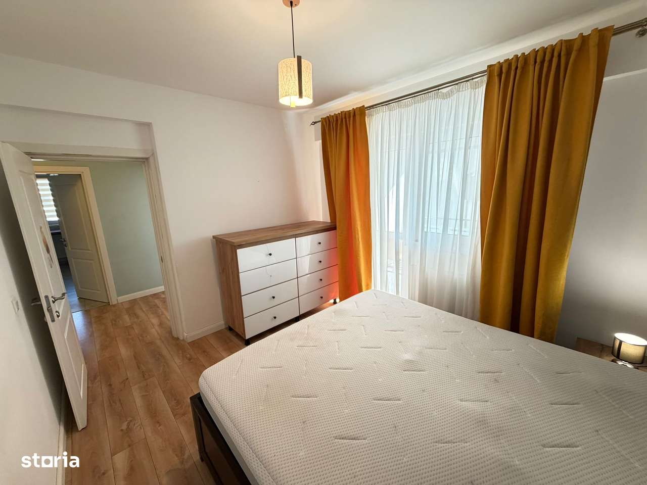 Vand Apartament 3 camere Decomandat 100 mp-11