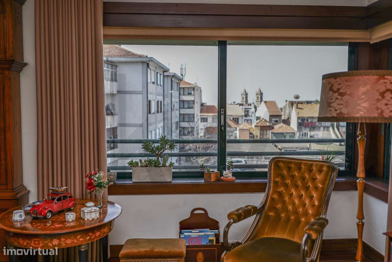 FANTÁSTICO APARTAMENTO T4 - RUA DAMIÃO DE GÓIS, PORTO - Grande imagem: 5/29