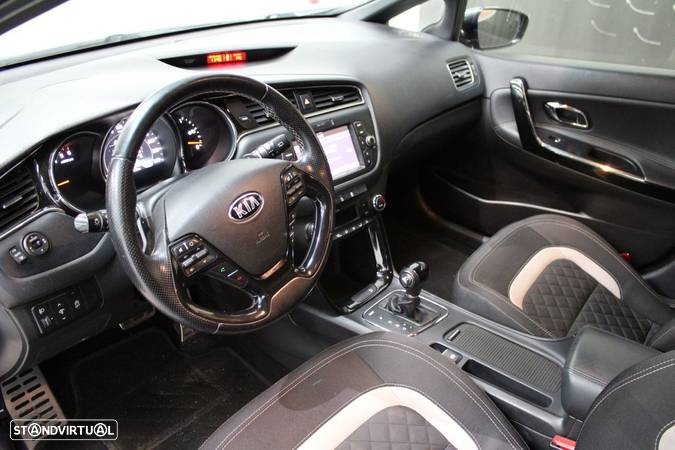 Kia Ceed 1.6 CRDi GT Line 7DCT - 15