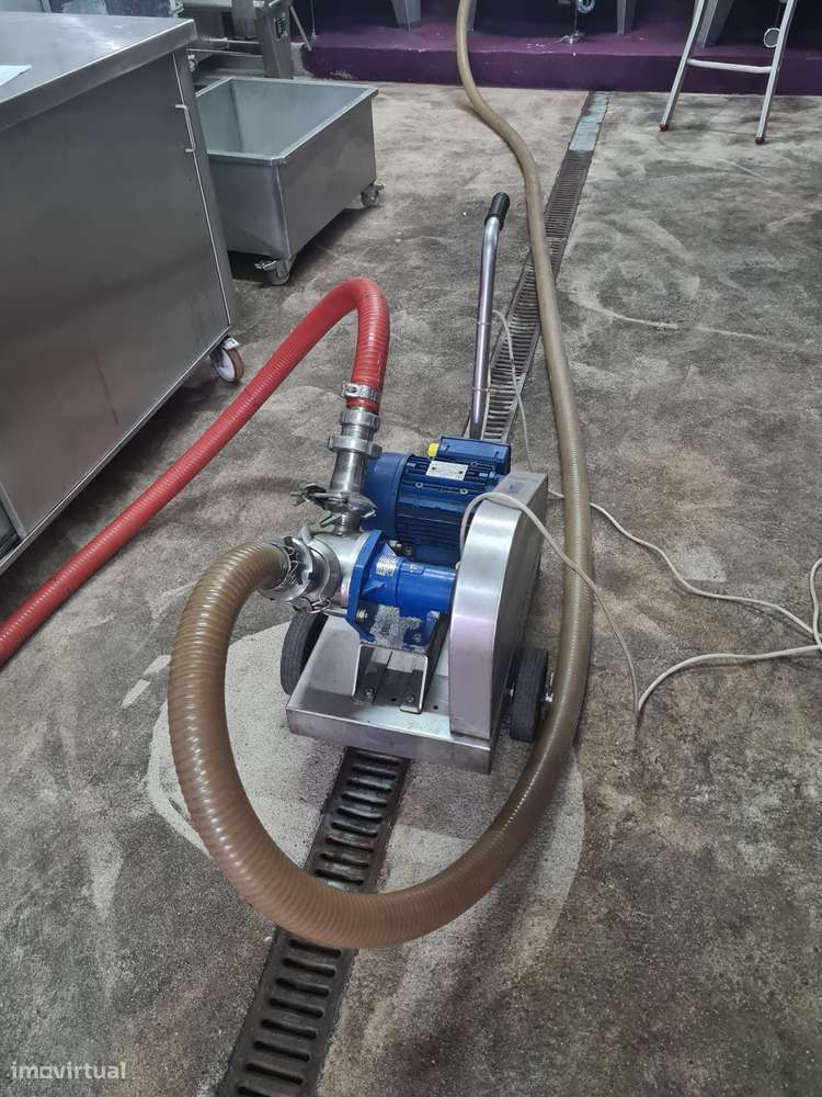 Alugo adega/armazém completo para produção de vinho - 31 mil litros. - Grande imagem: 4/5