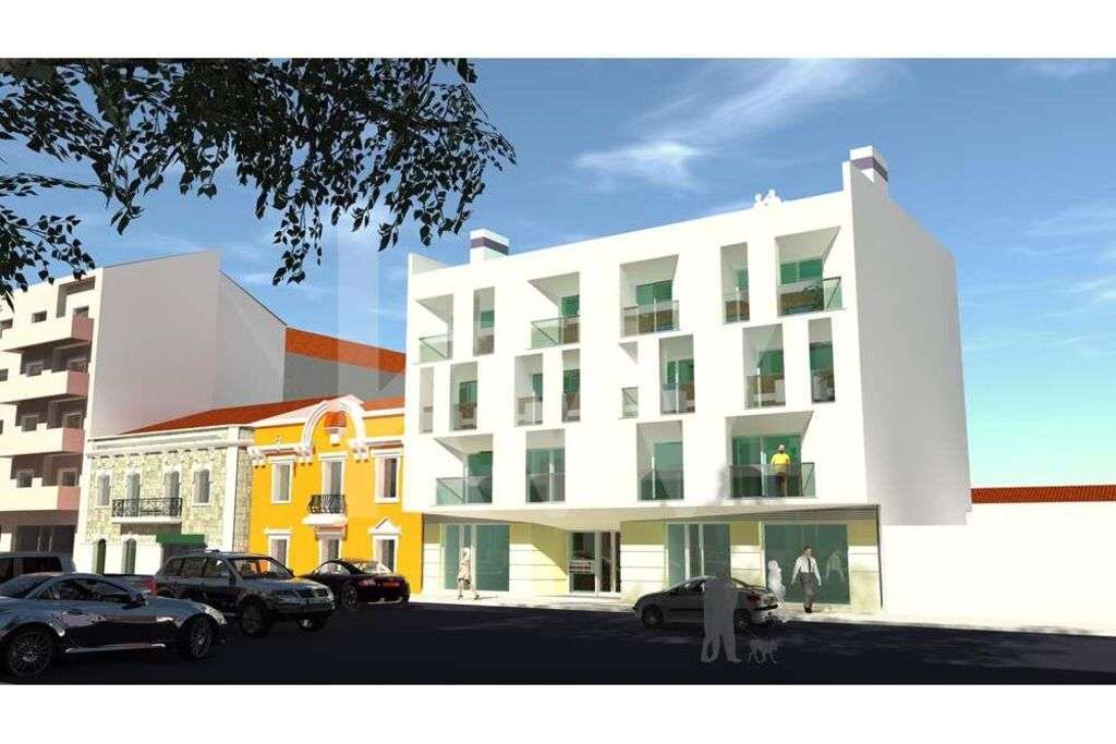 Loja e espaço de garagem, em zona privilegiada da cidade de Santarém - Grande imagem: 4/6