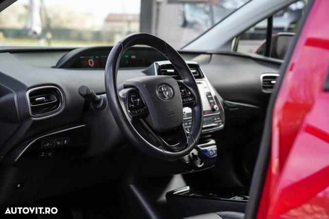 Toyota Prius Hybrid Executive - 22